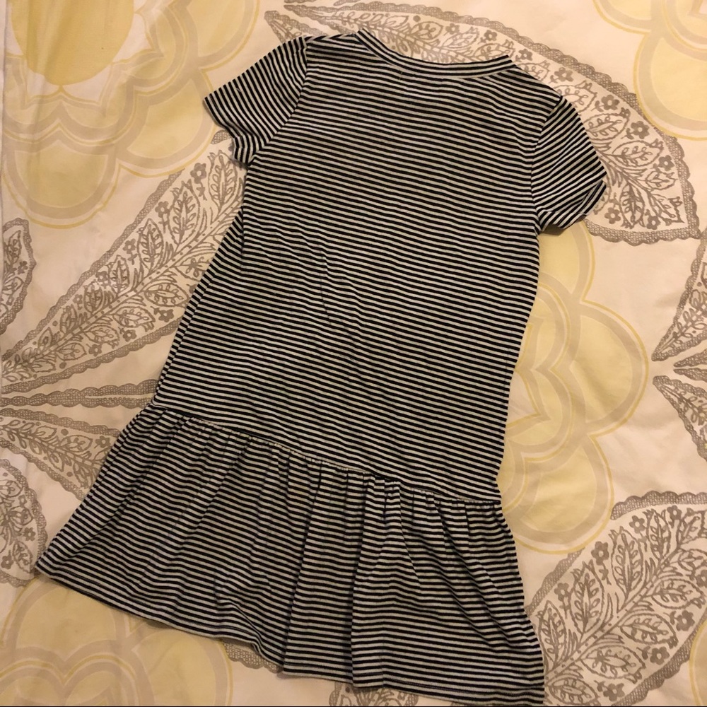 Love fire striped jersey dress with patches. Cute! - Picture 3 of 5